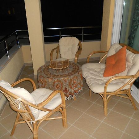 Kopernikus Apartments Улцинь Екстер'єр фото