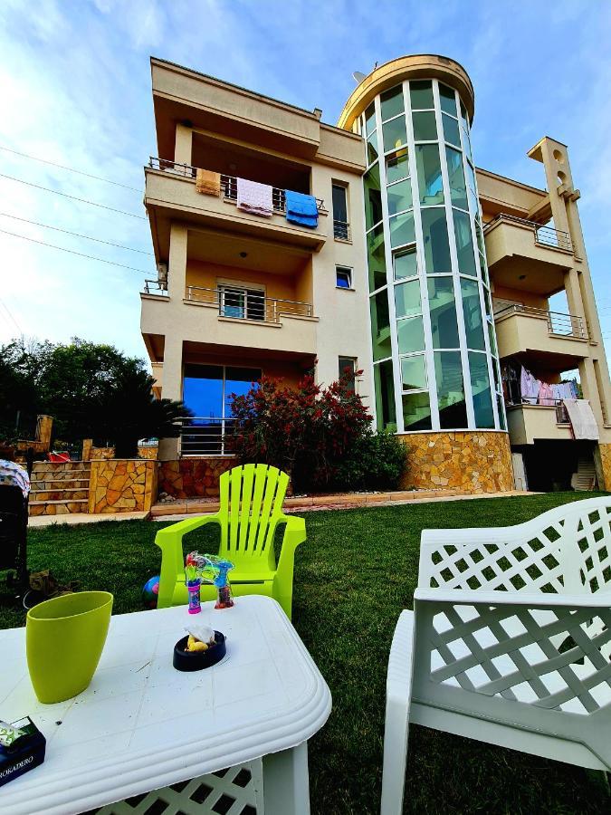Kopernikus Apartments Улцинь Екстер'єр фото
