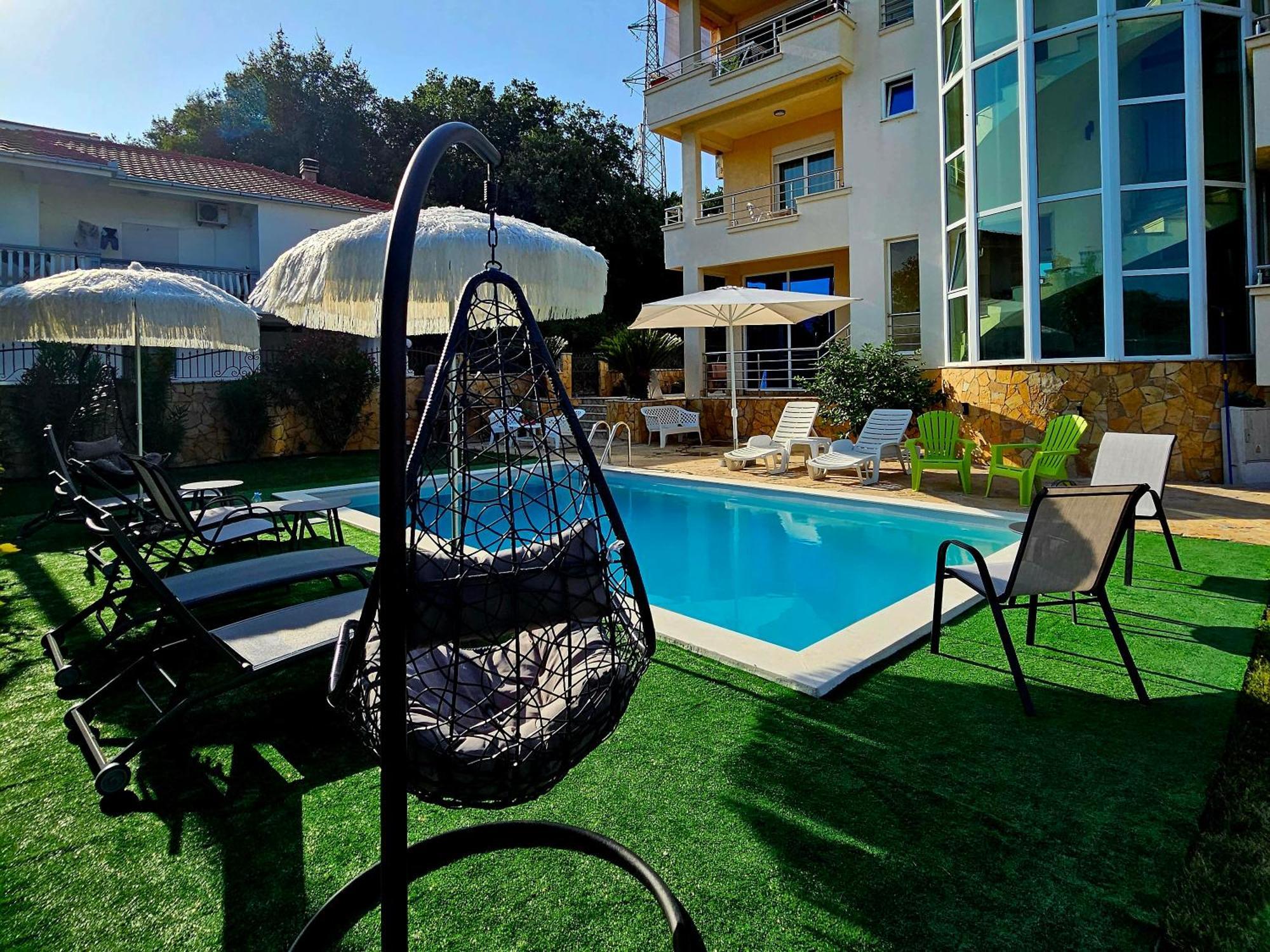Kopernikus Apartments Улцинь Екстер'єр фото
