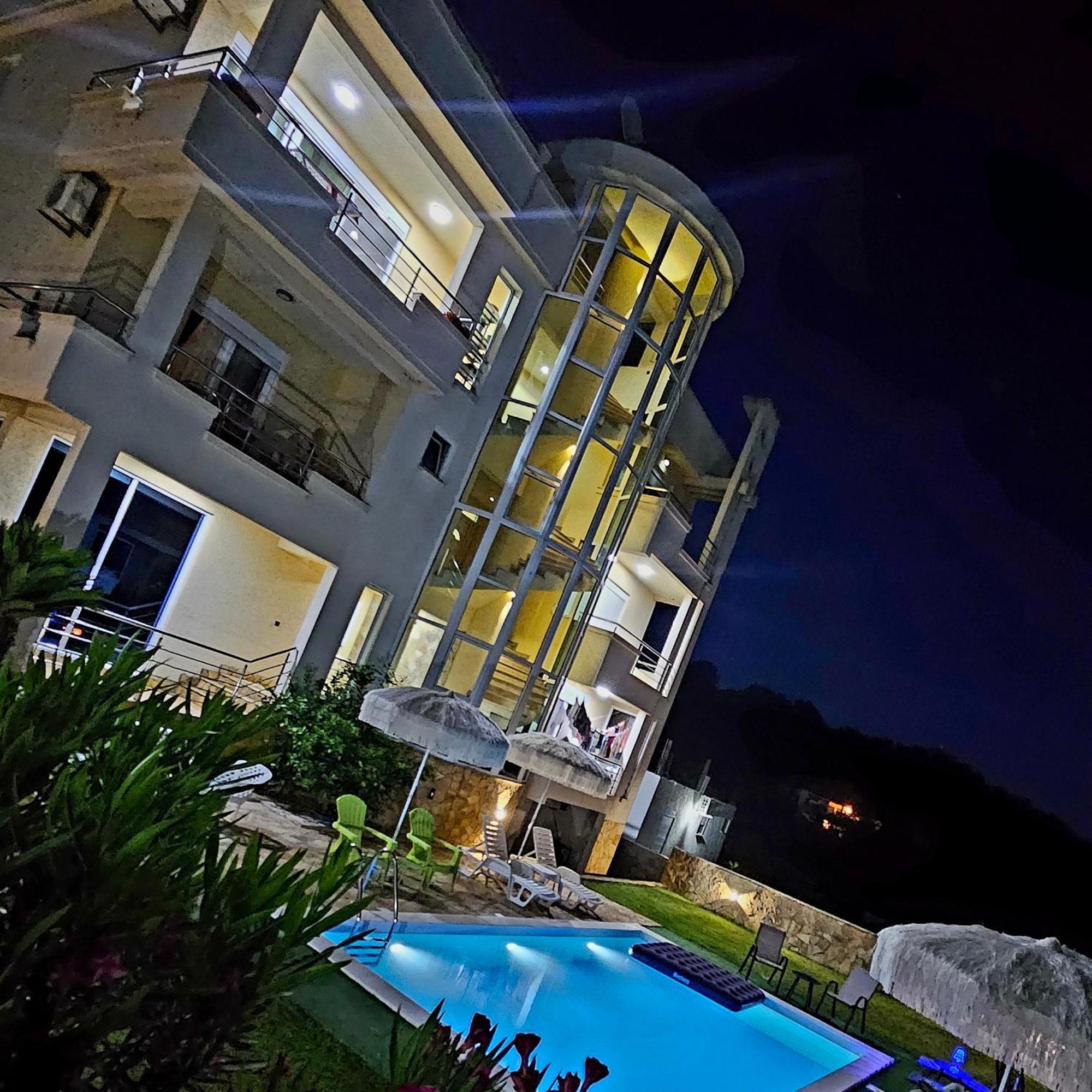 Kopernikus Apartments Улцинь Екстер'єр фото